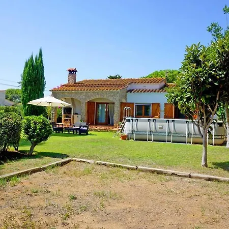 Casa En Con Piscina En La Costa Brava *