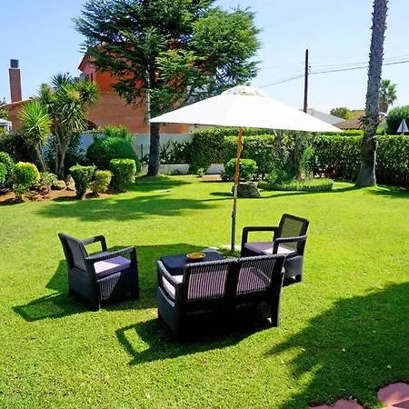 Casa En Con Piscina En La Costa Brava * Viladamat