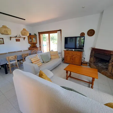 Casa En Con Piscina En La Costa Brava *