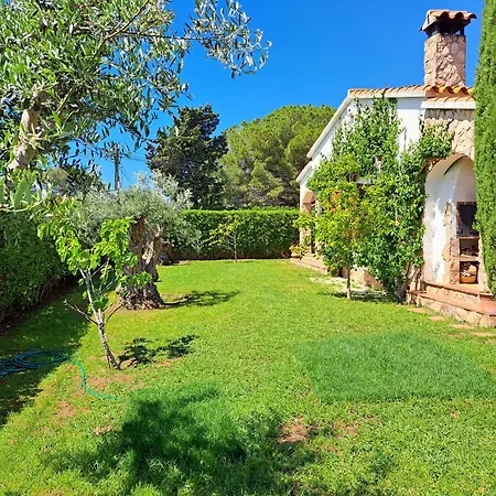 Casa En Con Piscina En La Costa Brava * Viladamat