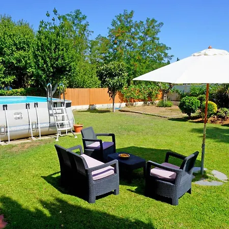 Casa En Con Piscina En La Costa Brava
