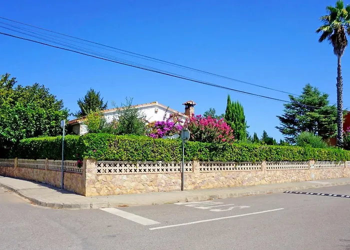 Casa En Con Piscina En La Costa Brava Dom wakacyjny Viladamat