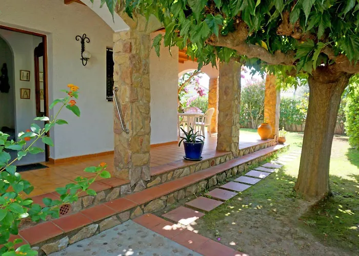 Dom wakacyjny Casa En Con Piscina En La Costa Brava *