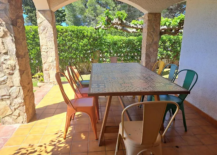 Dom wakacyjny Casa En Con Piscina En La Costa Brava Viladamat